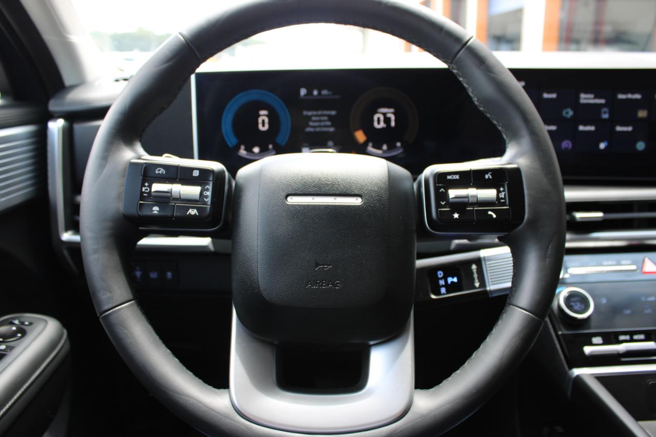 Hyundai Santa Fe SEL 2025