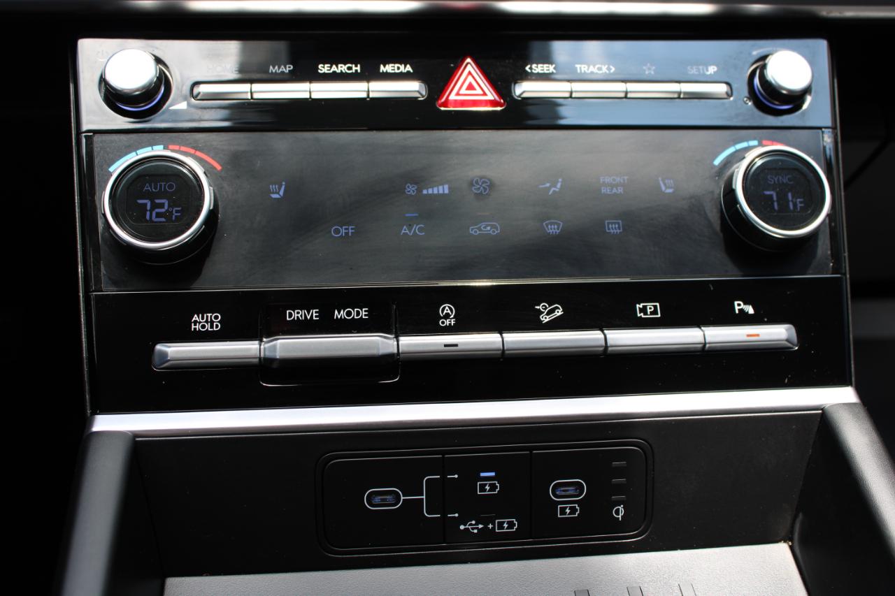 Hyundai Santa Fe SEL 2025
