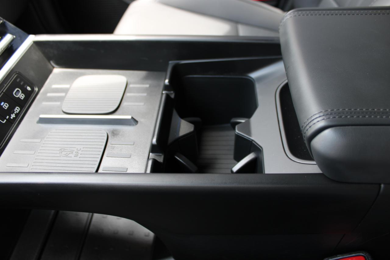 Hyundai Santa Fe SEL 2025