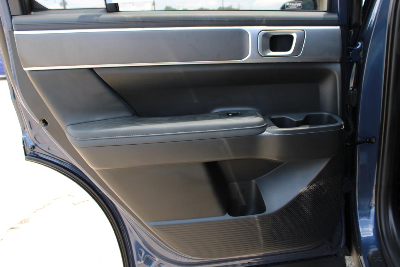 Hyundai Santa Fe SEL 2025