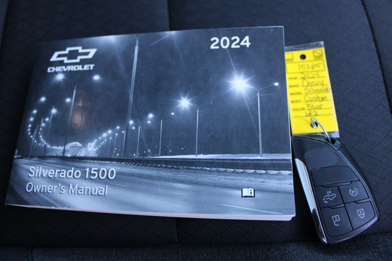 Chevrolet Silverado 1500  2024