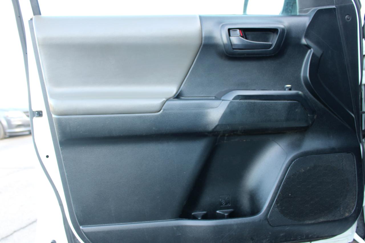 Toyota Tacoma SR5 Access Cab I4 6AT 4WD 2016