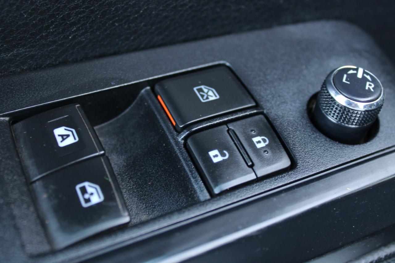 Toyota Tacoma SR5 Access Cab I4 6AT 4WD 2016