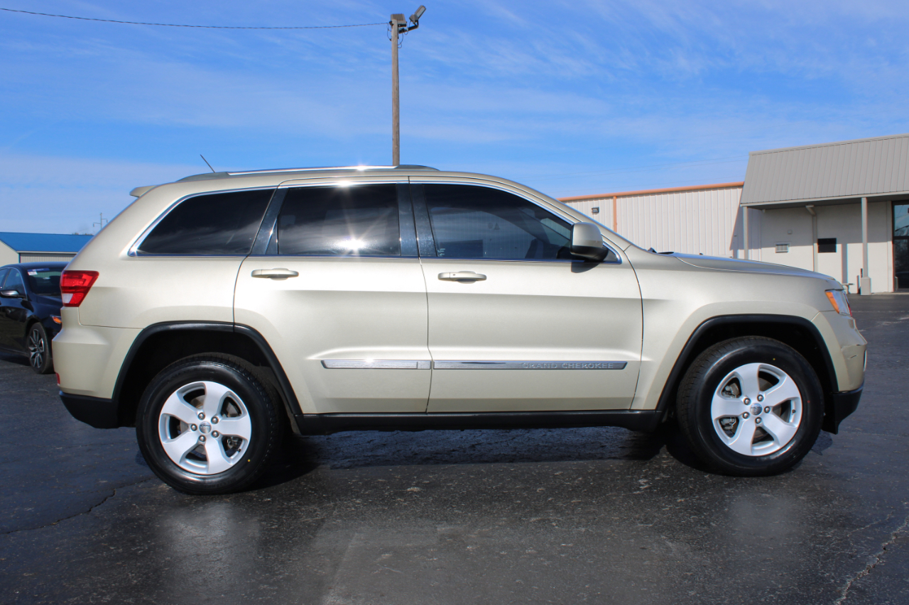 Jeep Grand Cherokee Laredo 2011