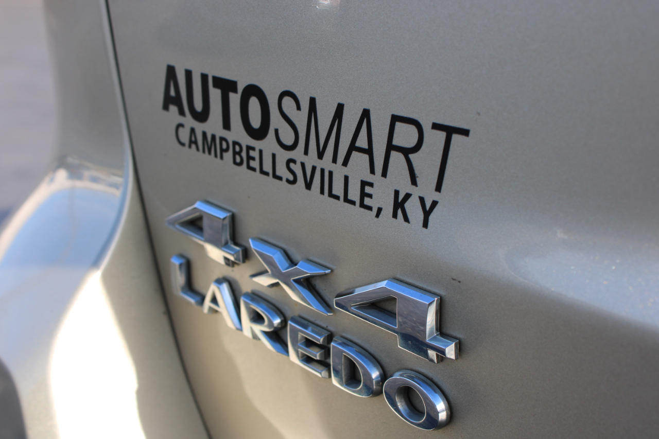 Jeep Grand Cherokee Laredo 2011