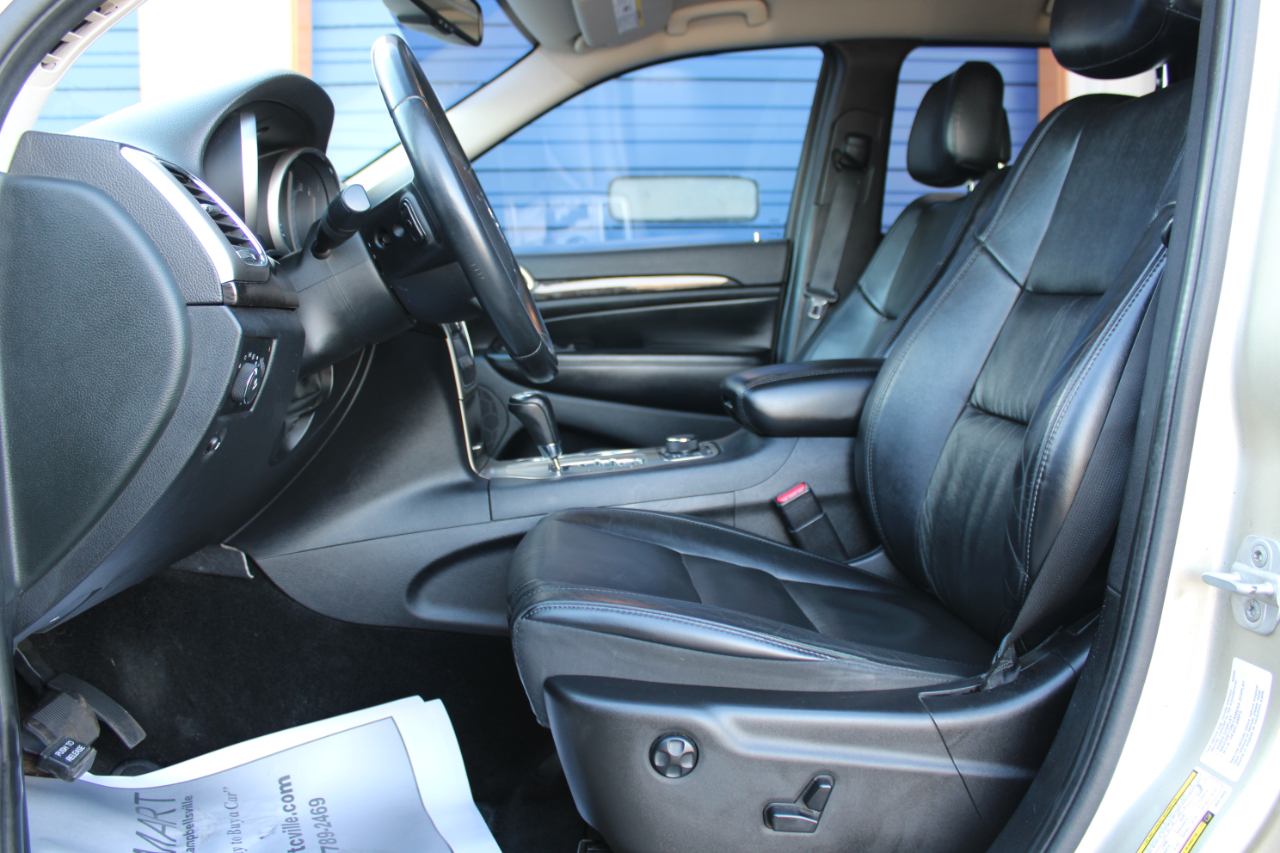 Jeep Grand Cherokee Laredo 2011