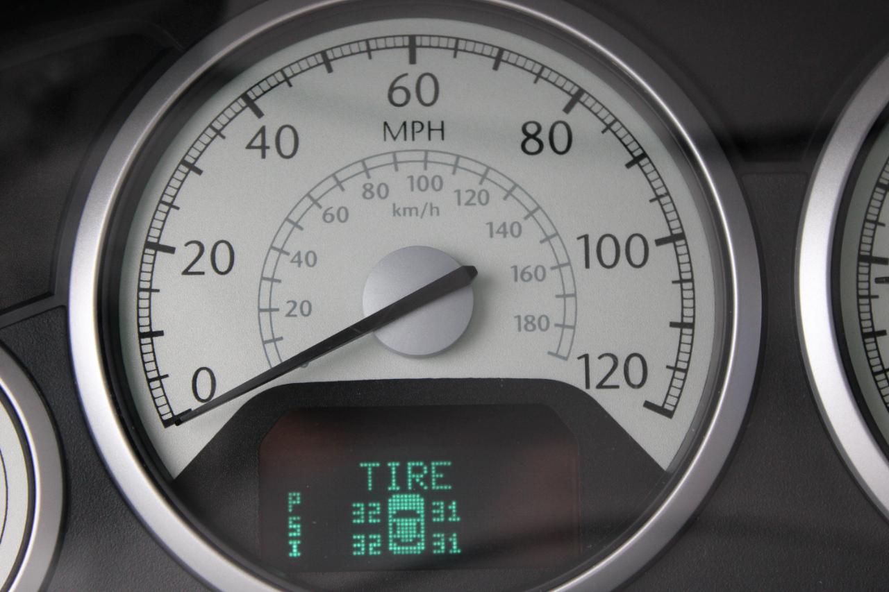 Chrysler Town & Country Touring 2010