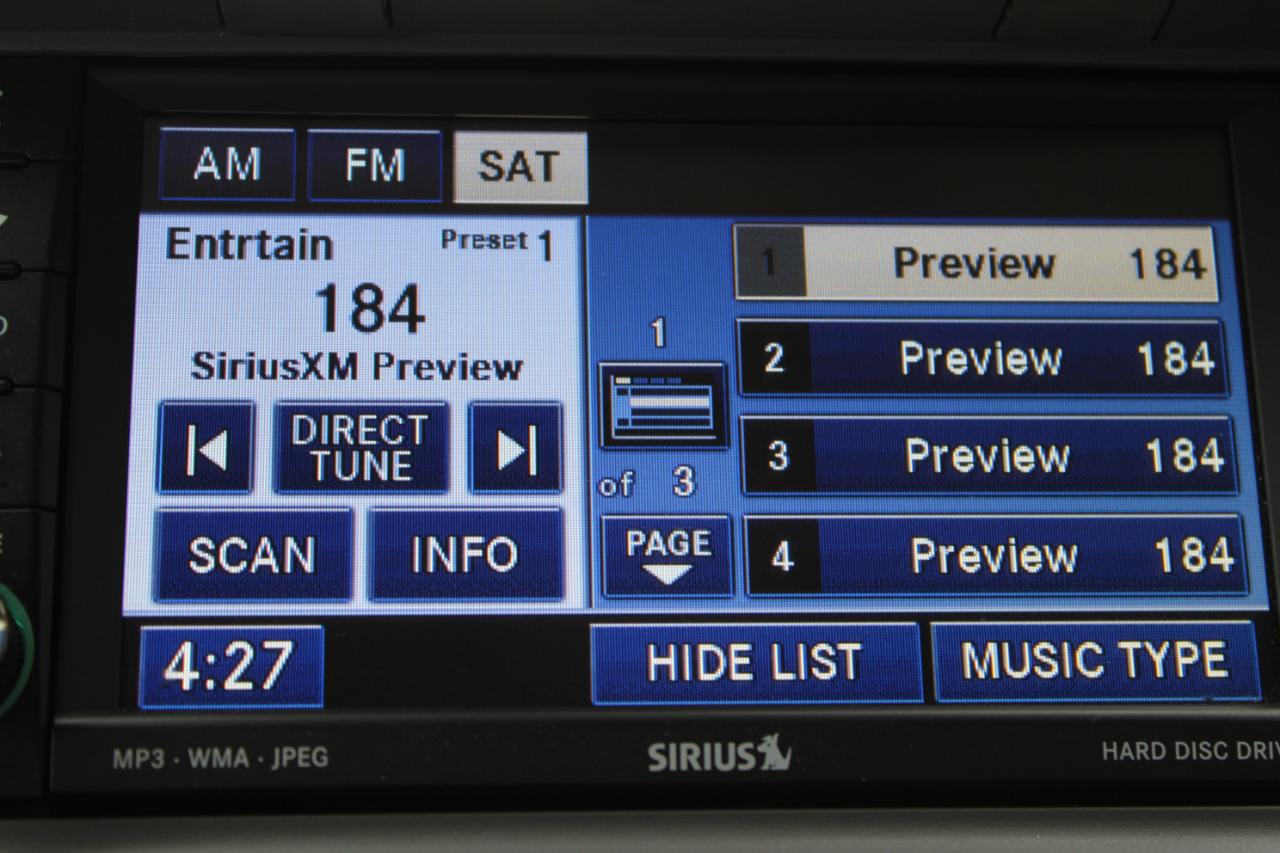 Chrysler Town & Country Touring 2010