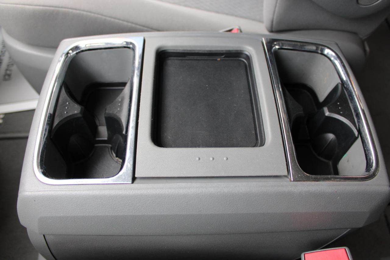 Chrysler Town & Country Touring 2010