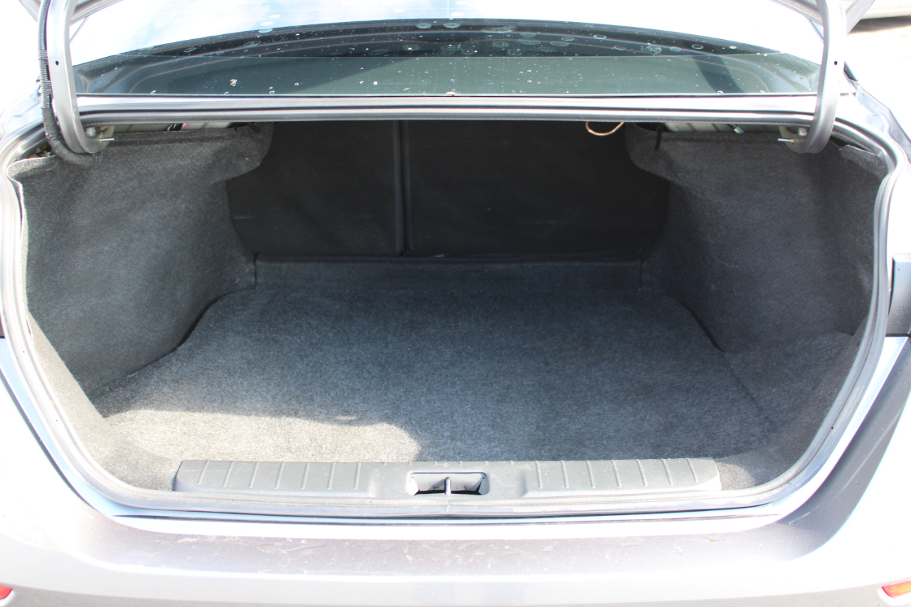 Nissan Sentra S 2020