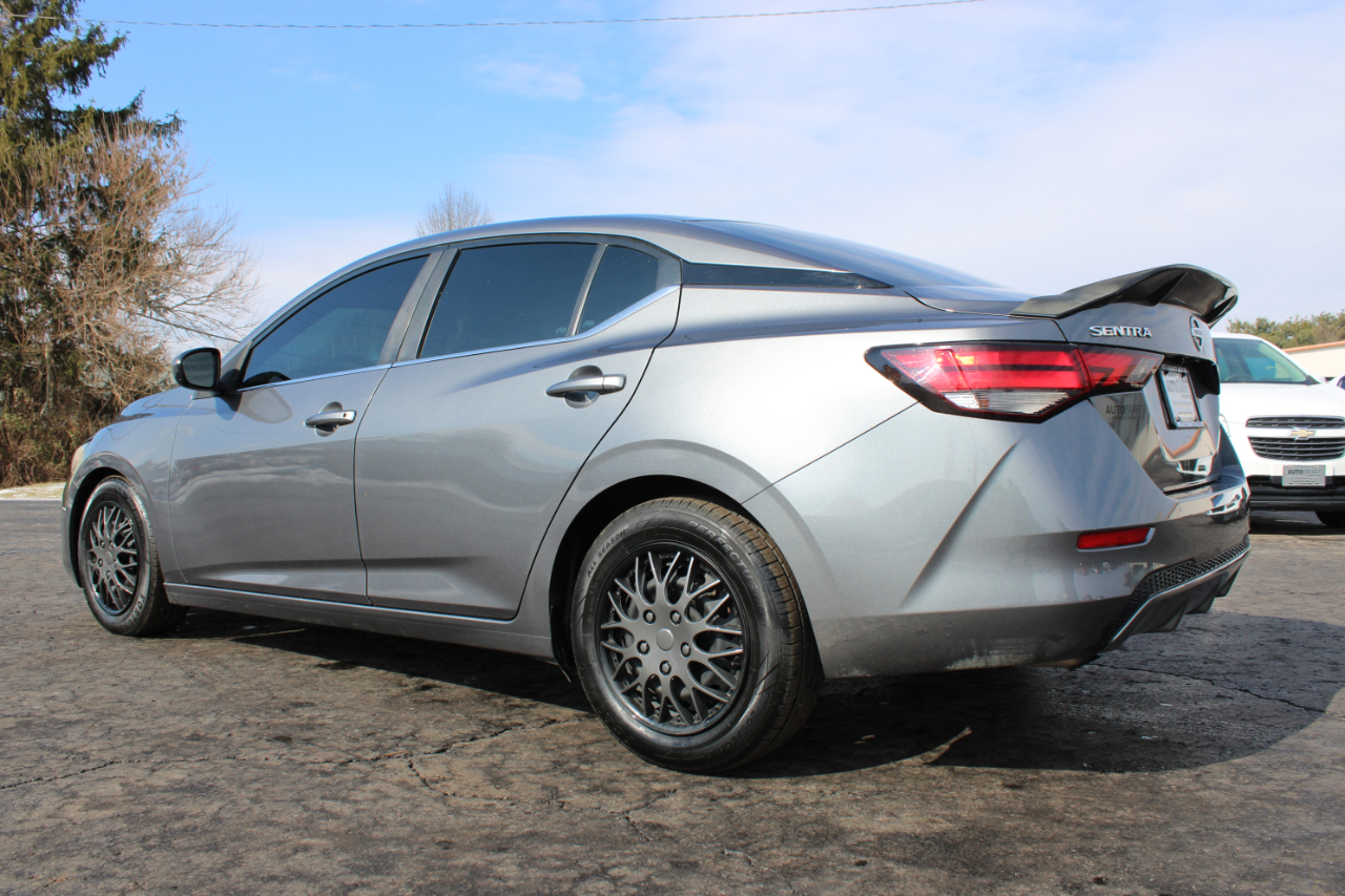 Nissan Sentra S 2020