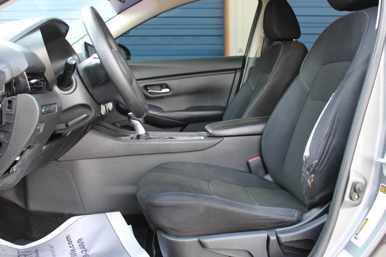 Nissan Sentra S 2020