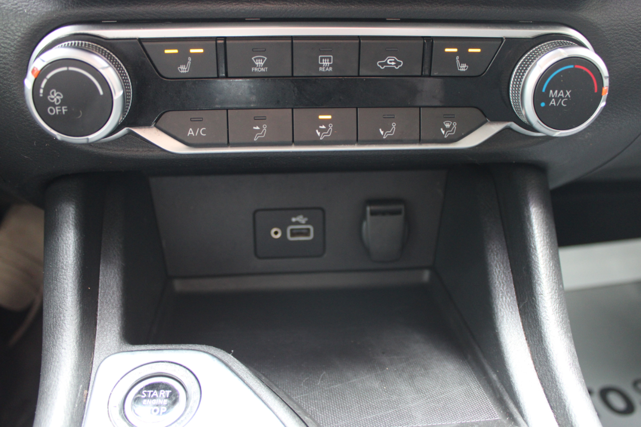 Nissan Sentra S 2020