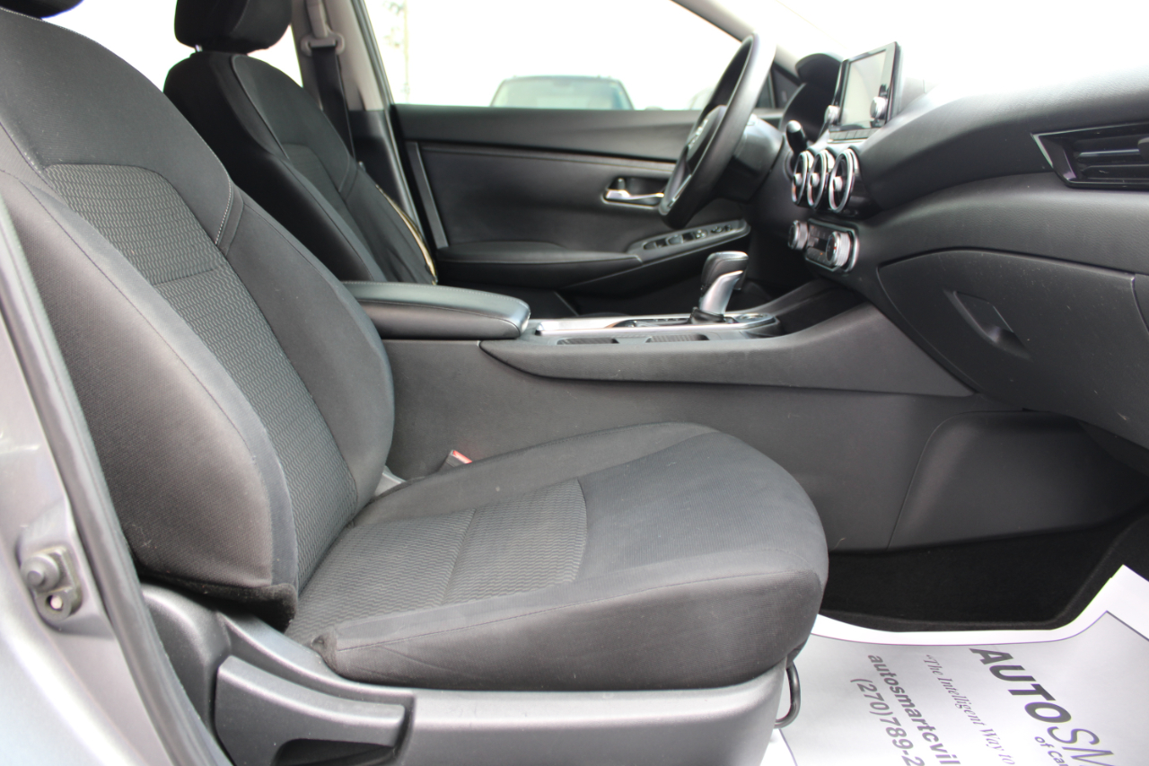 Nissan Sentra S 2020