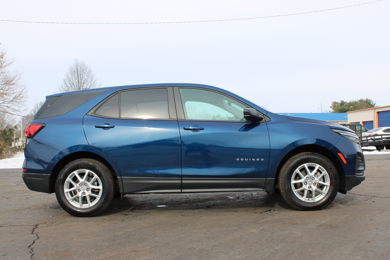 Chevrolet Equinox LS 2023