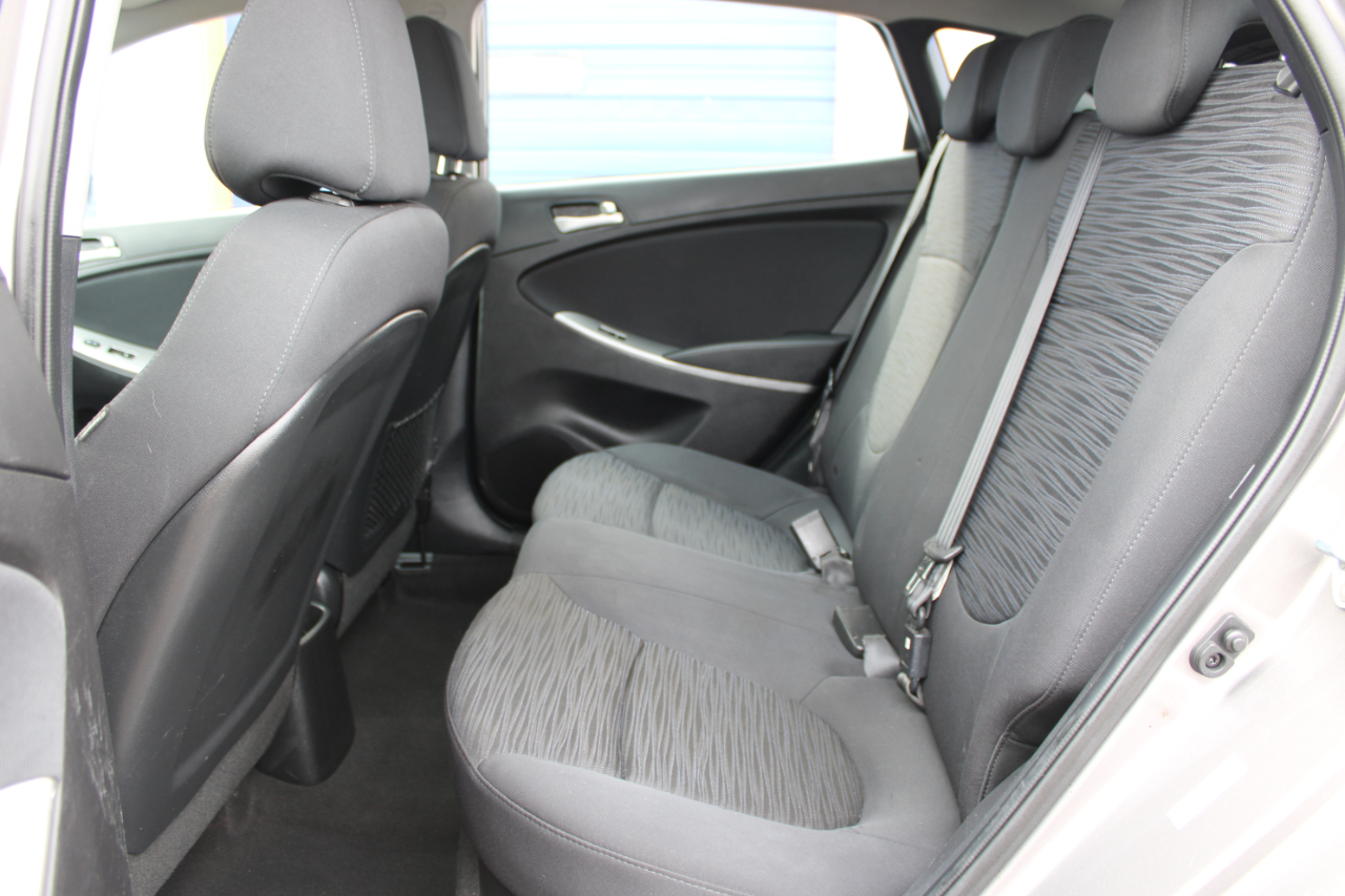 Hyundai Accent SE 2017