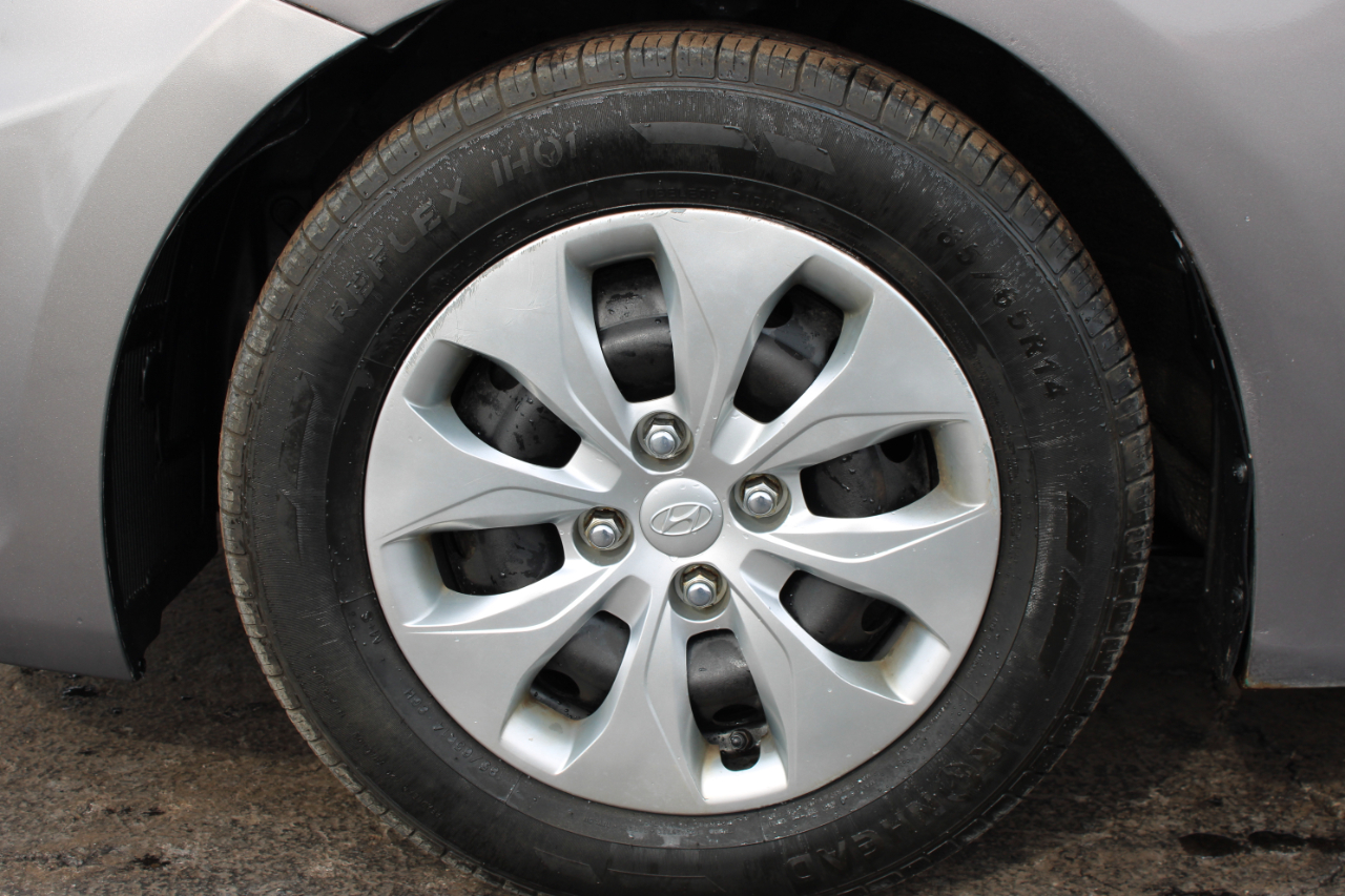 Hyundai Accent SE 2017