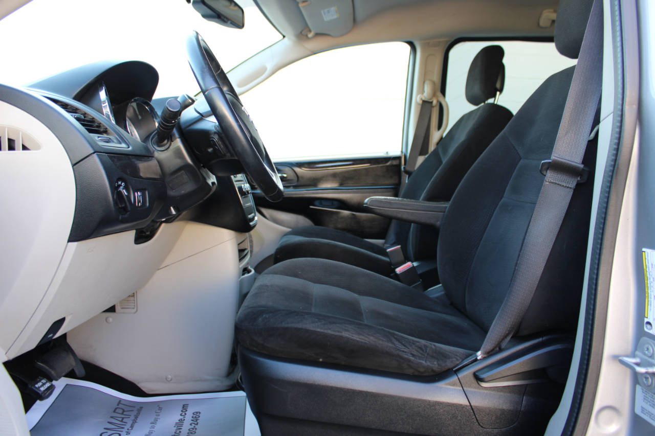 Dodge Grand Caravan SE 2015