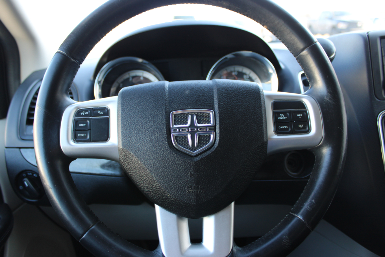 Dodge Grand Caravan SE 2015