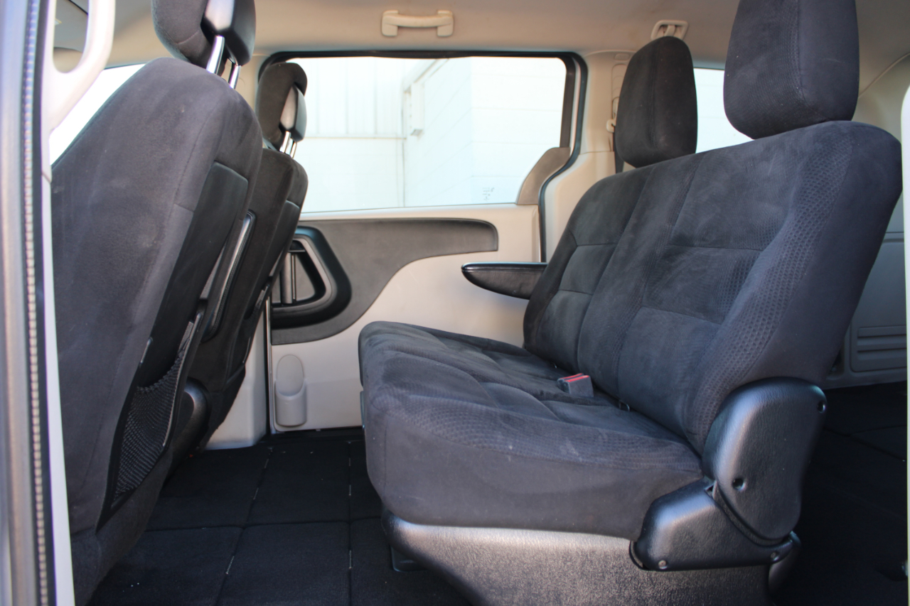 Dodge Grand Caravan SE 2015