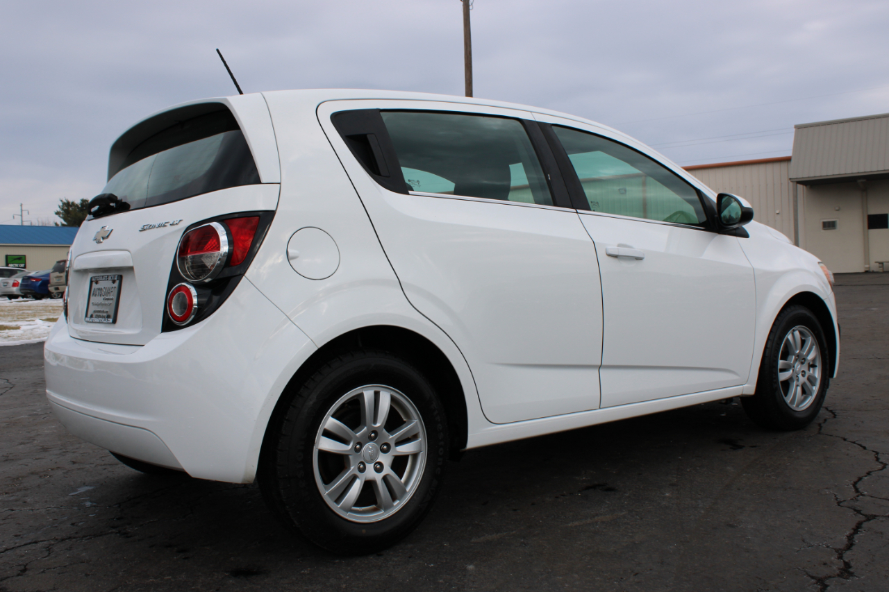 Chevrolet Sonic LT 2015