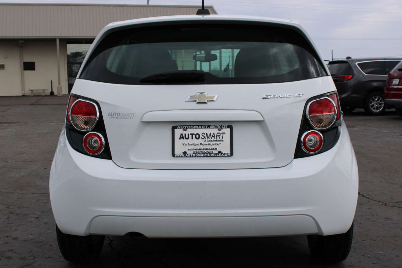 Chevrolet Sonic LT 2015