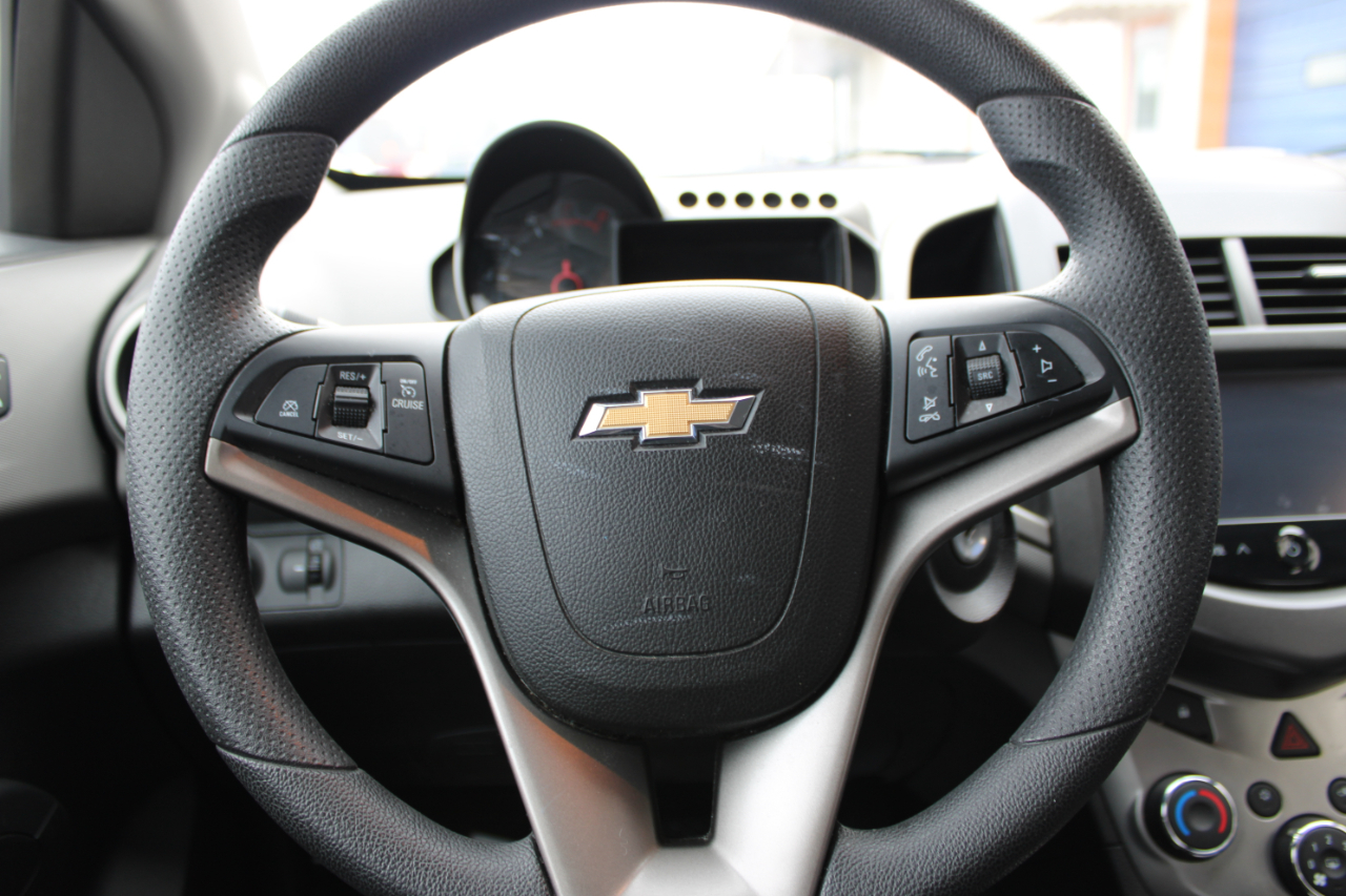 Chevrolet Sonic LT 2015