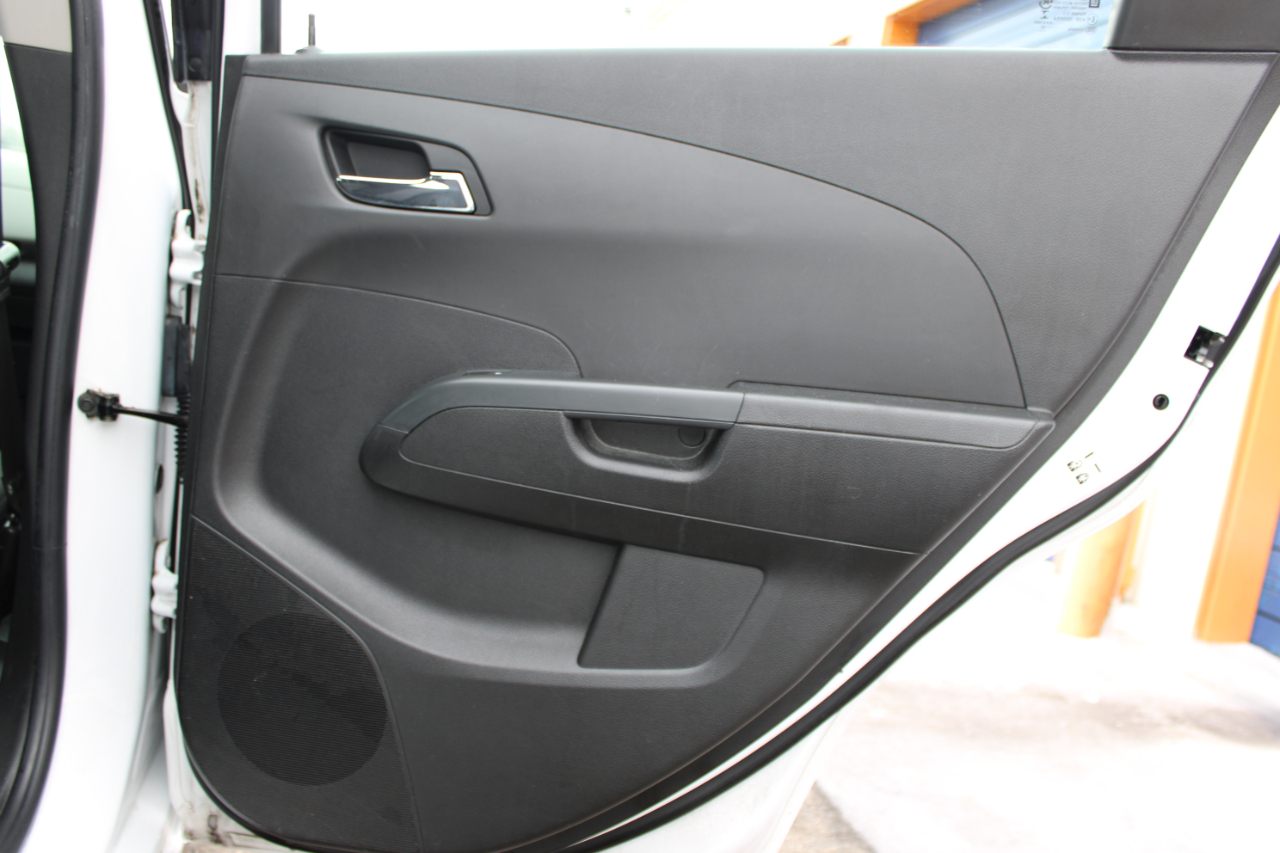 Chevrolet Sonic LT 2015