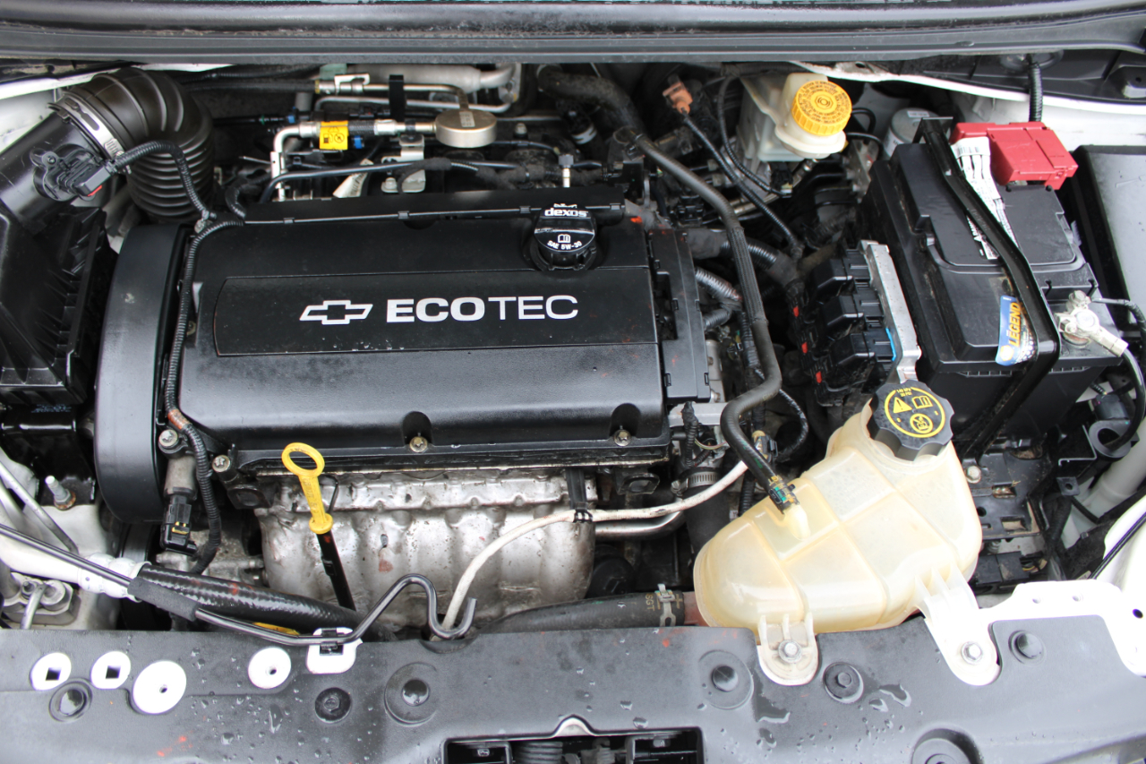 Chevrolet Sonic LT 2015