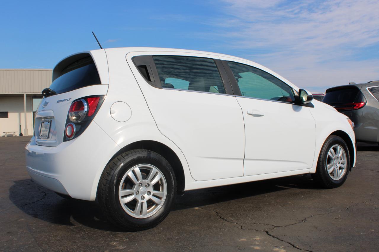 Chevrolet Sonic LT 2015