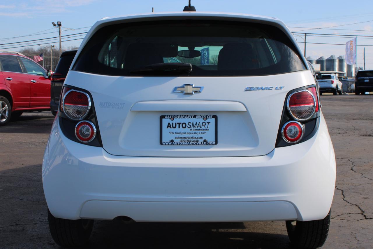 Chevrolet Sonic LT 2015