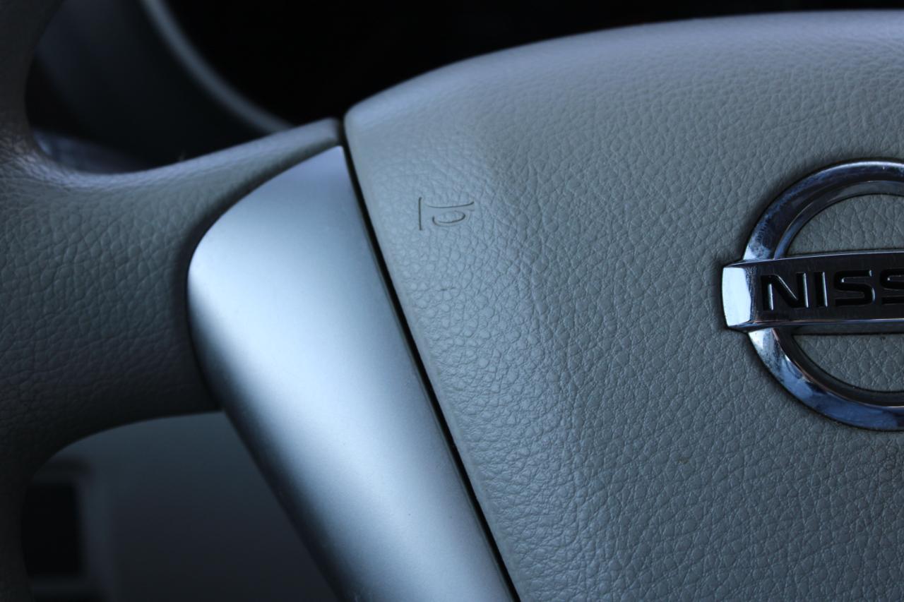 Nissan Quest 3.5 S 2014