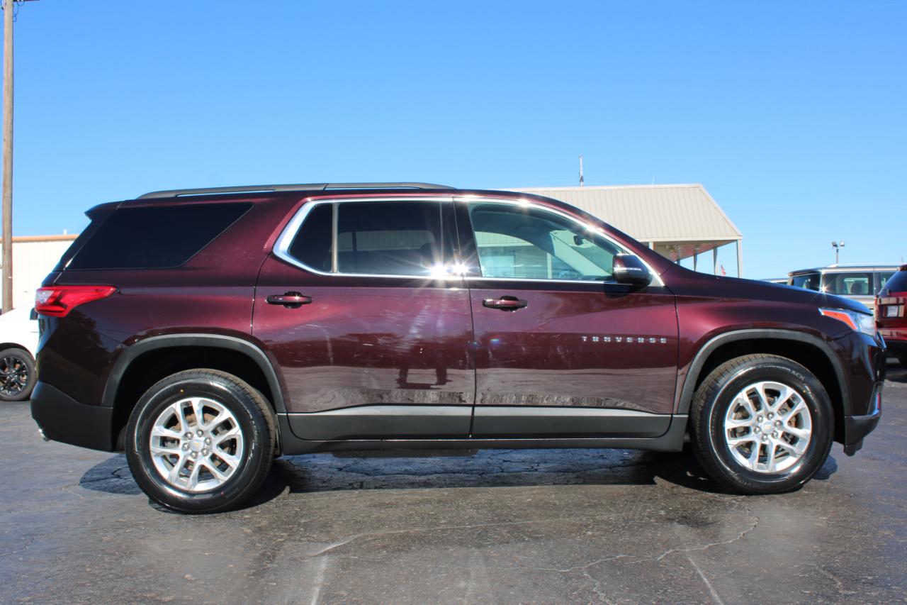 Chevrolet Traverse  2021