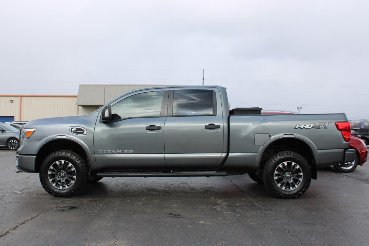 Nissan Titan XD PRO-4X 4WD Diesel 2017