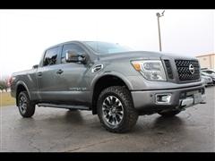 2017 Nissan Titan XD 