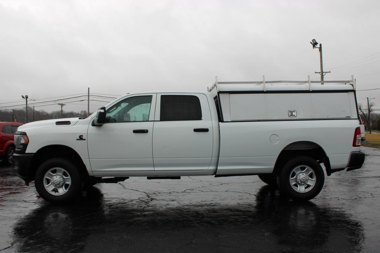 RAM 3500 Tradesman Crew Cab 2023