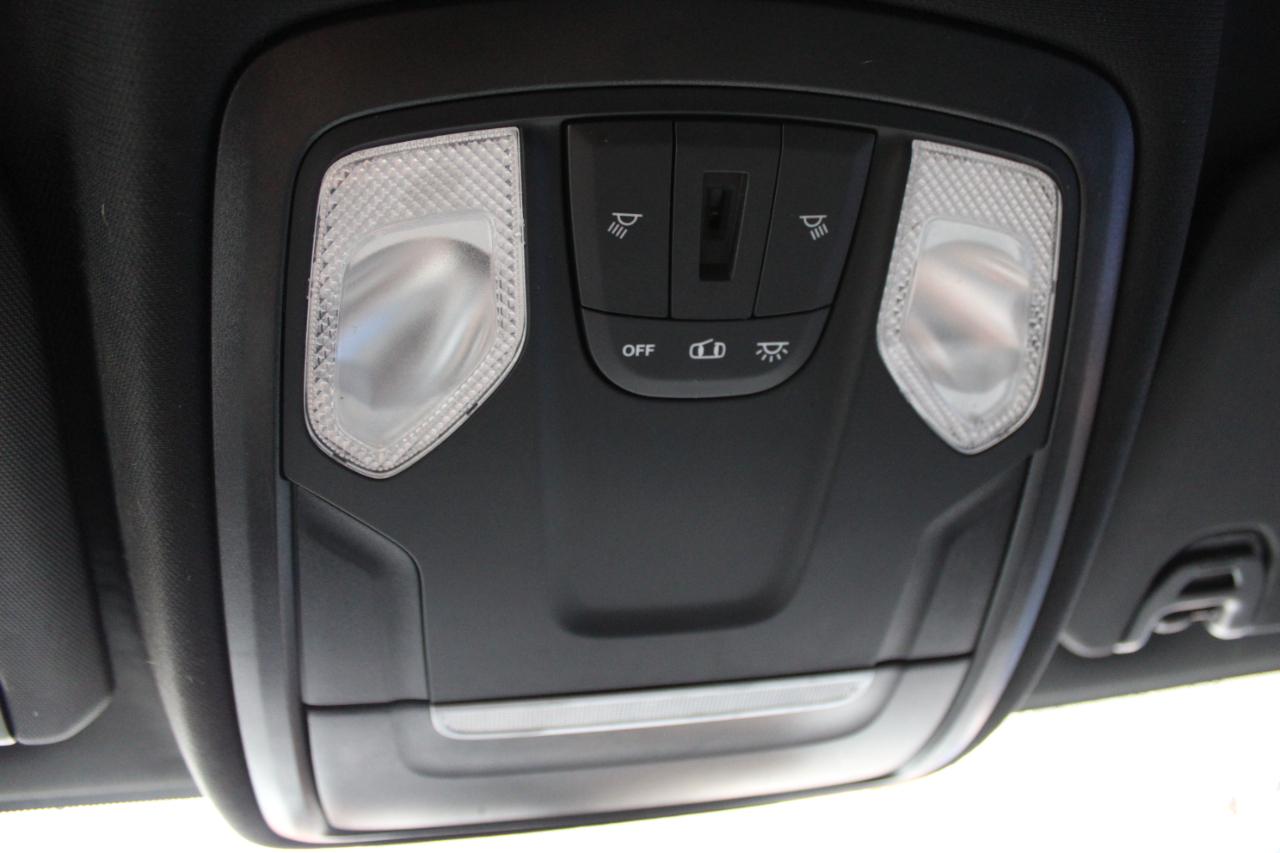 RAM 3500 Tradesman Crew Cab 2023