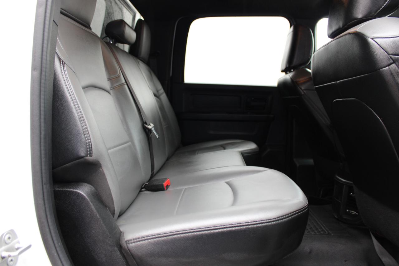 RAM 3500 Tradesman Crew Cab 2023