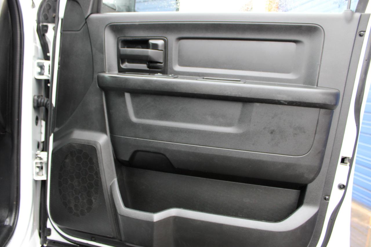 RAM 3500 Tradesman Crew Cab 2023