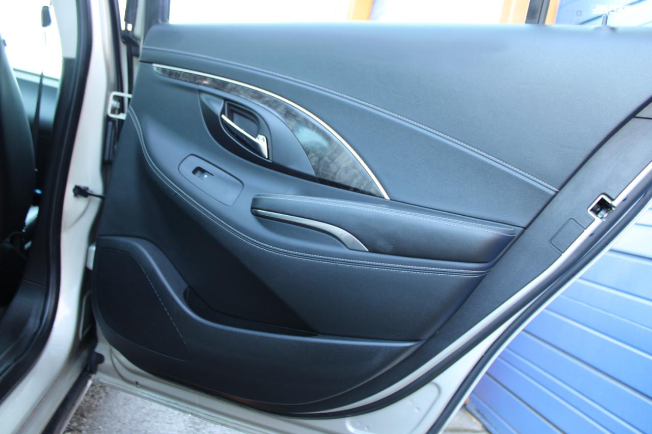 Buick LaCrosse Leather Package AWD 2014