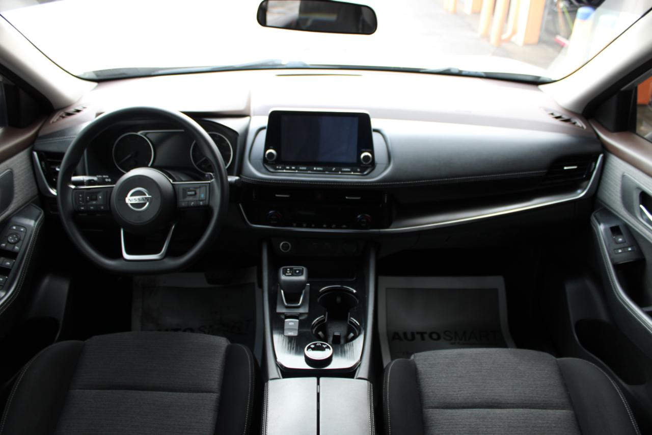 Nissan Rogue SV 2021