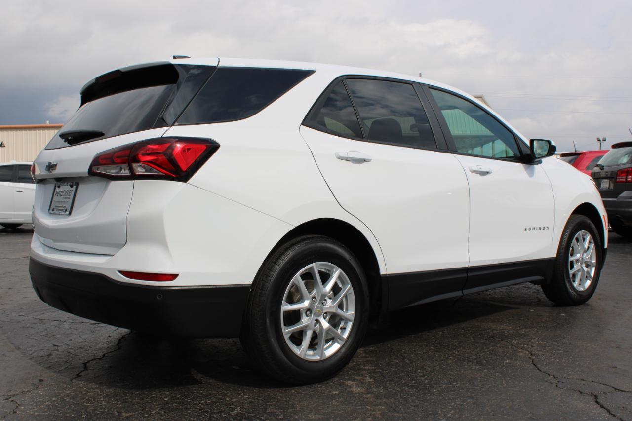 Chevrolet Equinox LS 2024