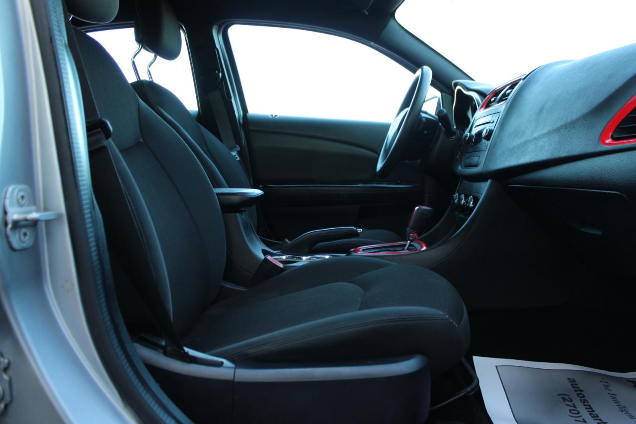 Dodge Avenger SE 2014