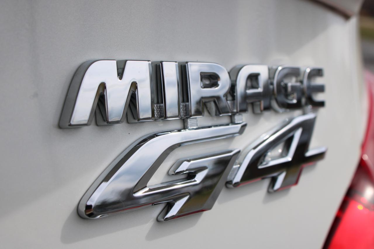 Mitsubishi Mirage G4  2019