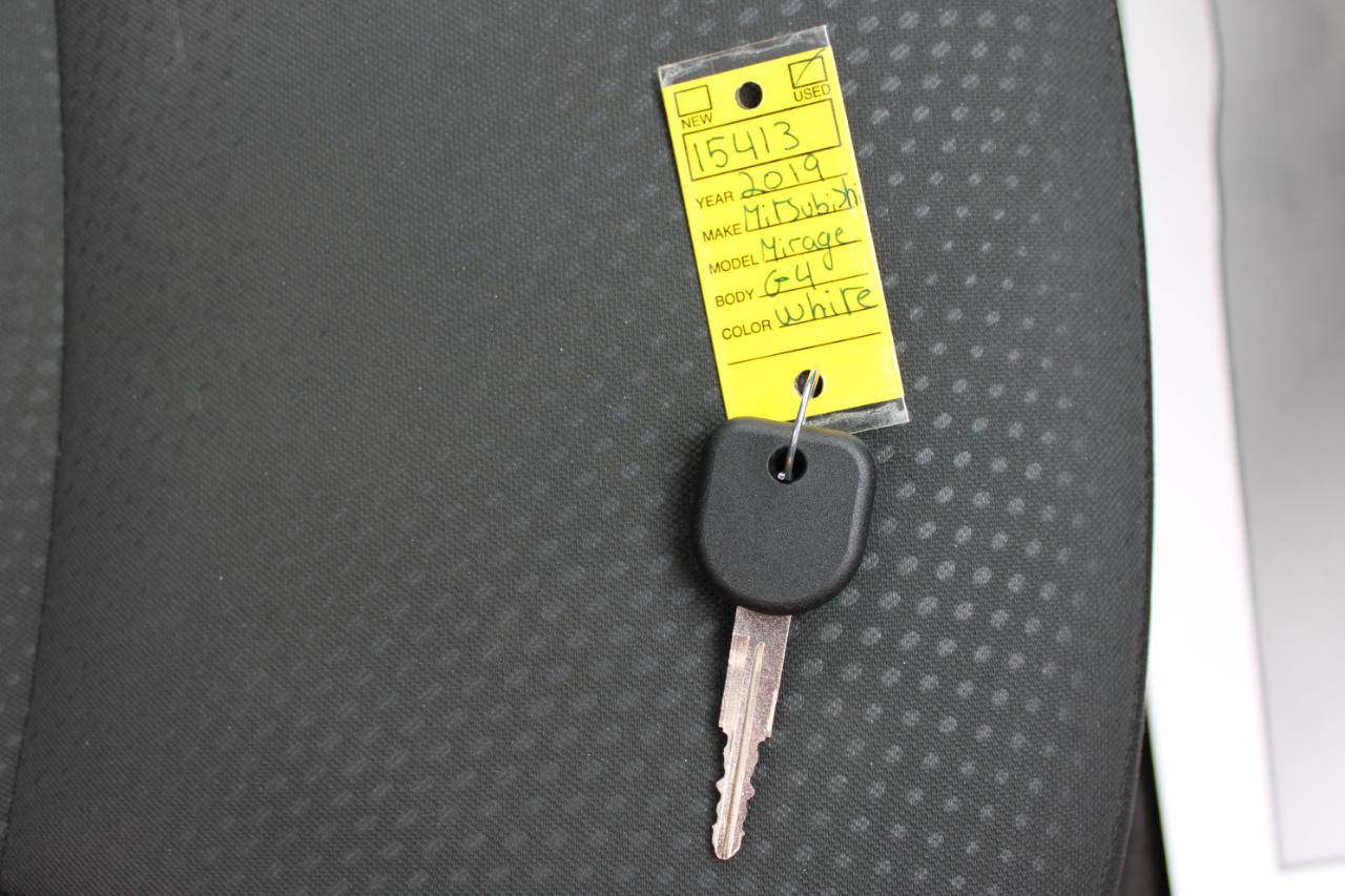 Mitsubishi Mirage G4  2019