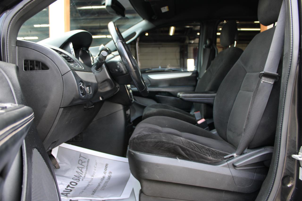 Dodge Grand Caravan SE 2015