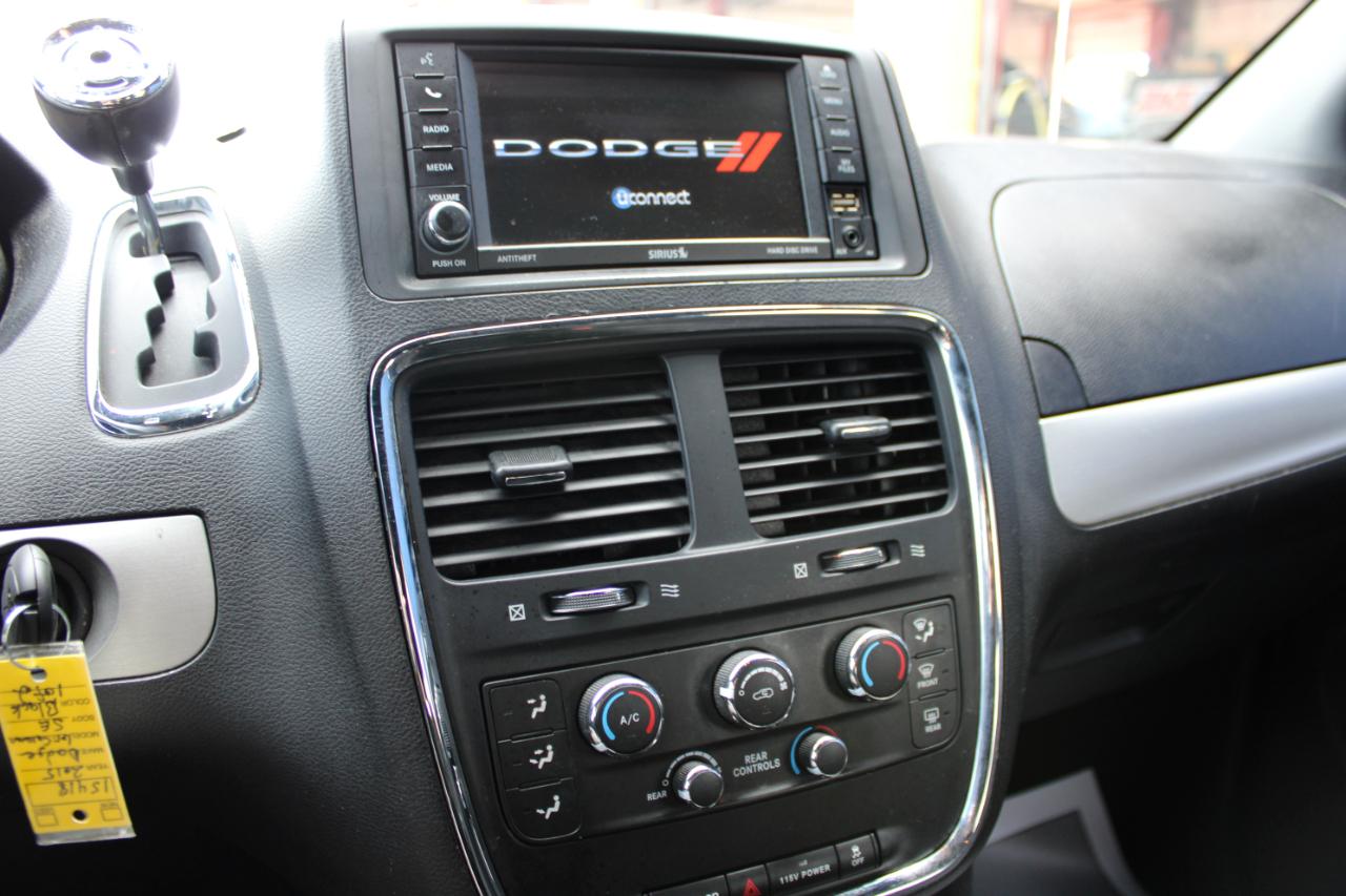 Dodge Grand Caravan SE 2015