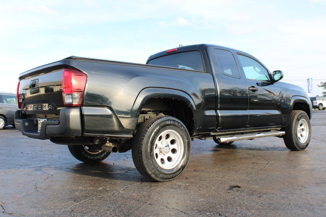 Toyota Tacoma SR 2019