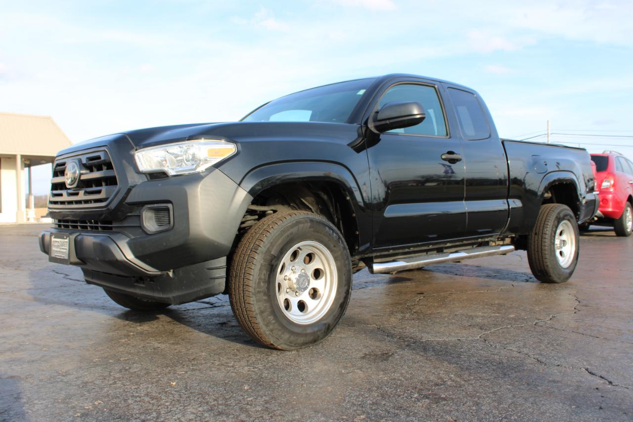 Toyota Tacoma SR 2019