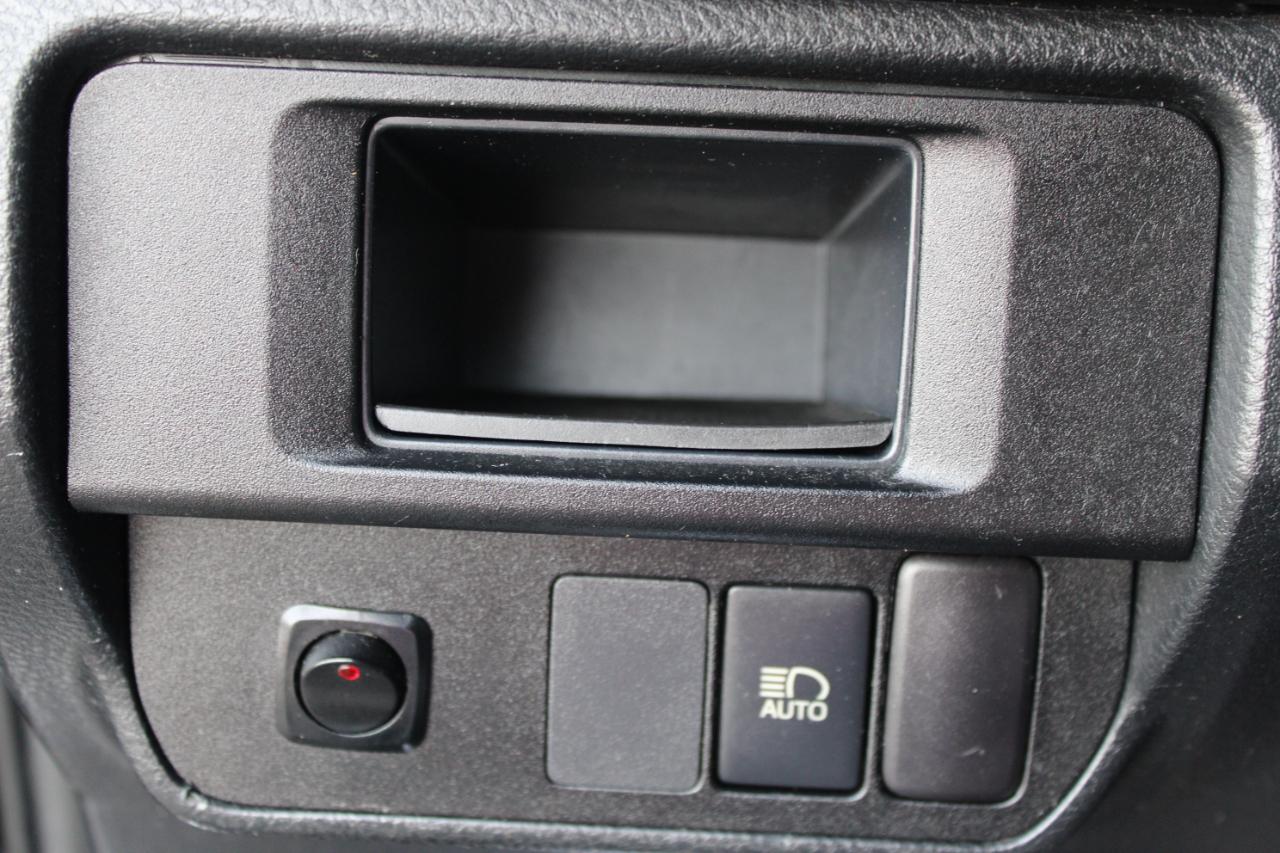 Toyota Tacoma SR 2019